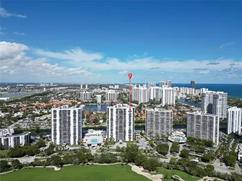 3675 N Country Club Drive Aventura FL 33180