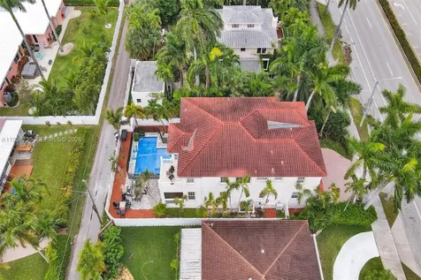 832 Hollywood Boulevard Hollywood FL 33019
