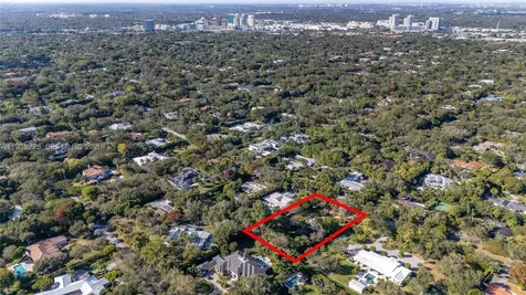 6300 SW 104th Street Pinecrest FL 33156