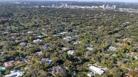 6300 SW 104th Street Pinecrest FL 33156