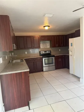 1330 NW 7th Court Florida City FL 33034