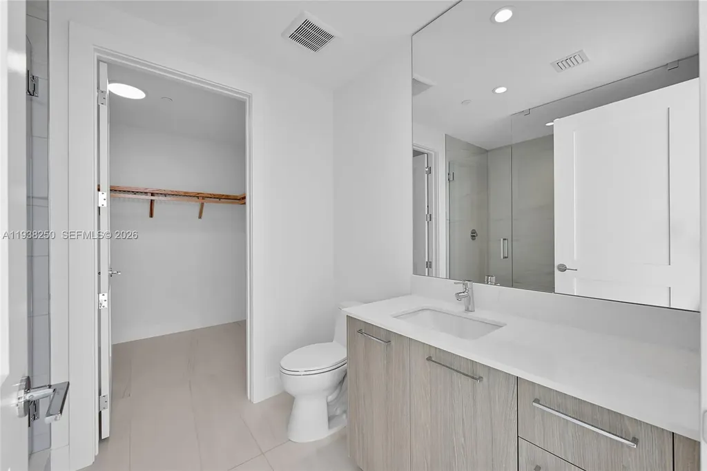 151 N Seabreeze Fort Lauderdale FL 33304
