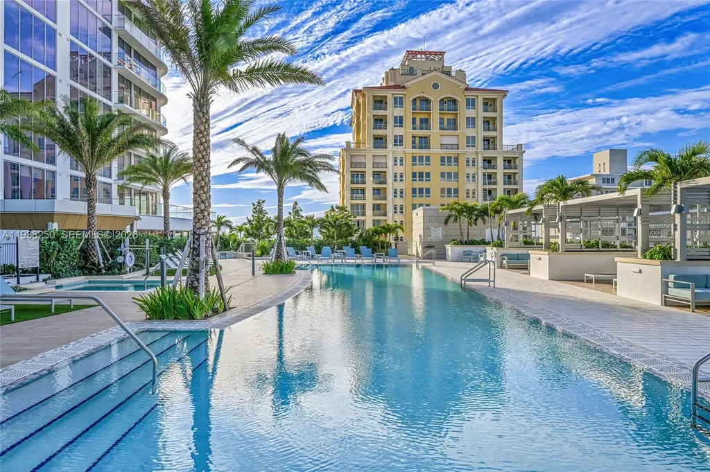 151 N Seabreeze Fort Lauderdale FL 33304