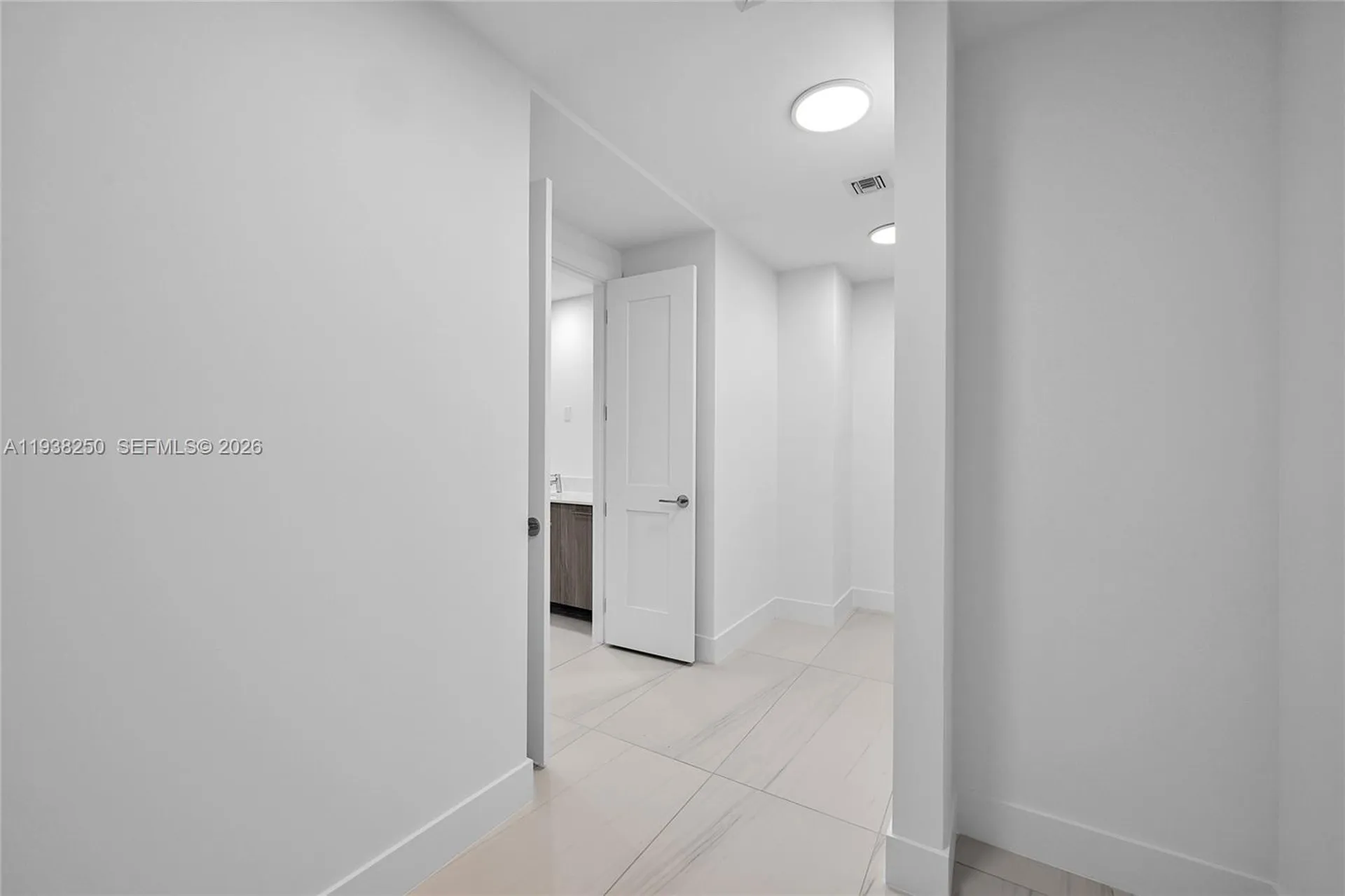 151 N Seabreeze Fort Lauderdale FL 33304