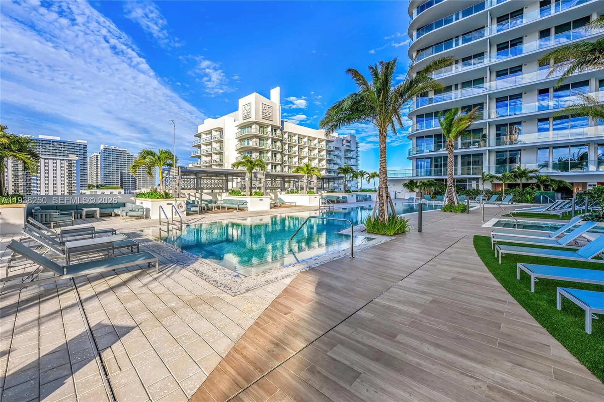 151 N Seabreeze Fort Lauderdale FL 33304