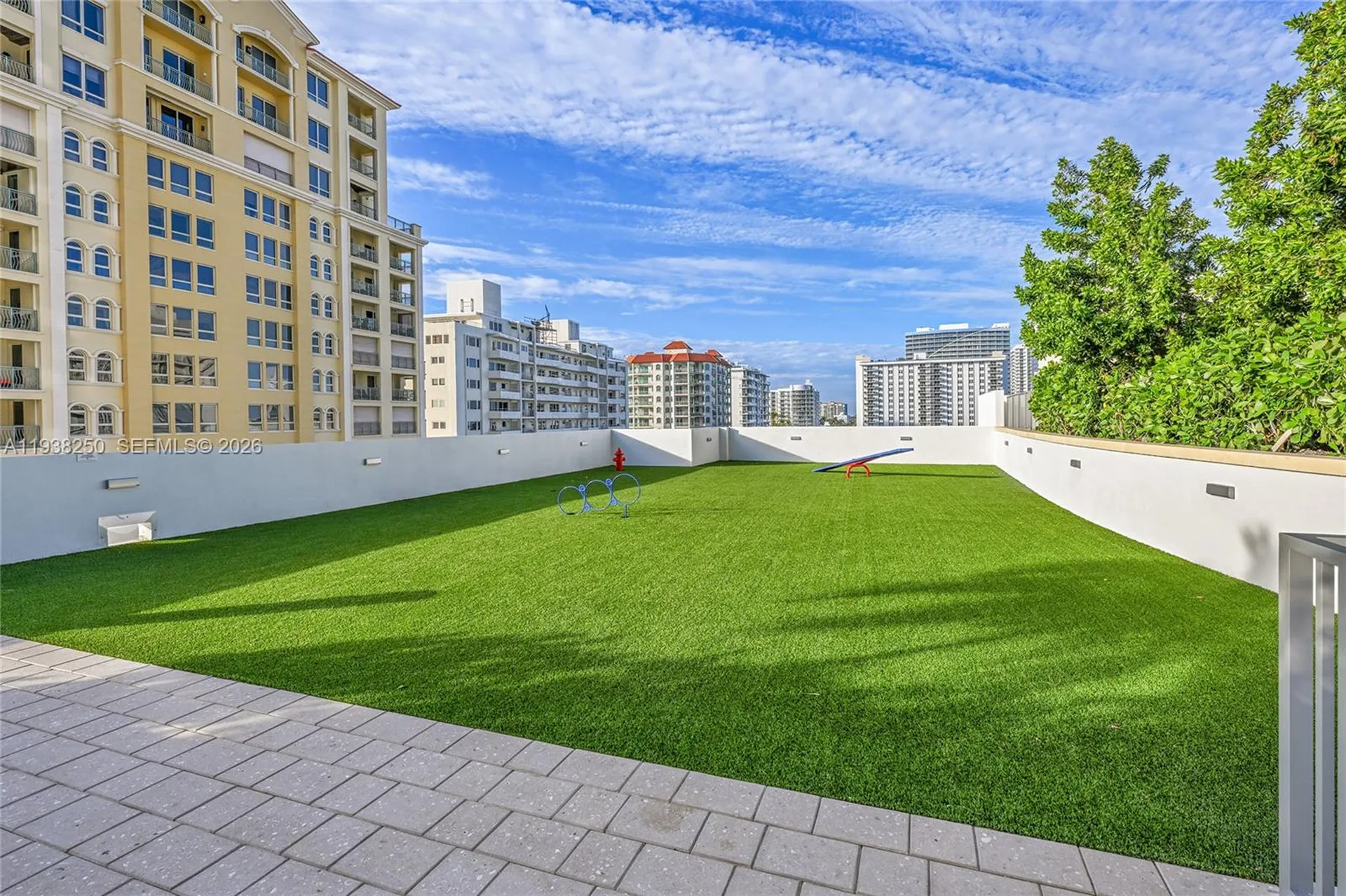151 N Seabreeze Fort Lauderdale FL 33304