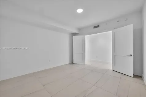 151 N Seabreeze Fort Lauderdale FL 33304