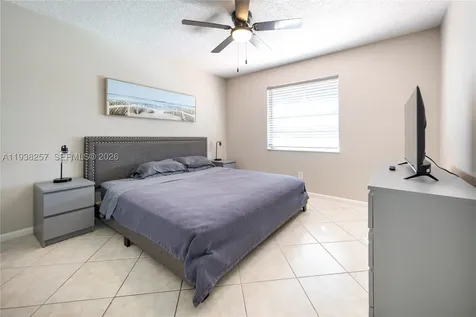 4975 E Sabal Palm Boulevard Tamarac FL 33319