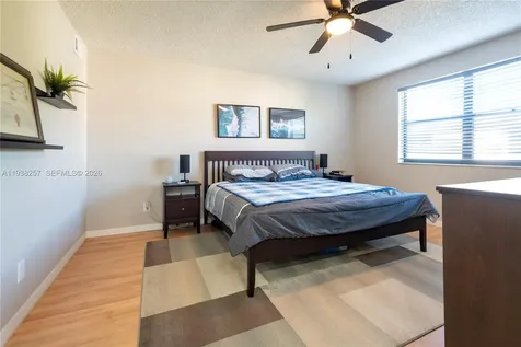 4975 E Sabal Palm Boulevard Tamarac FL 33319
