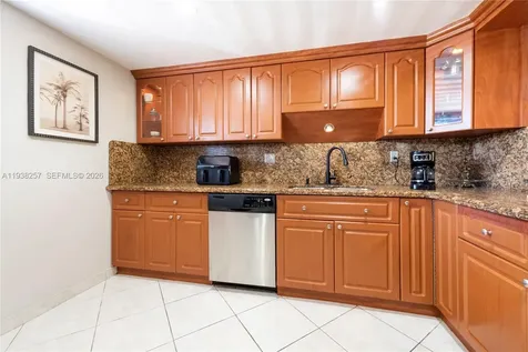 4975 E Sabal Palm Boulevard Tamarac FL 33319