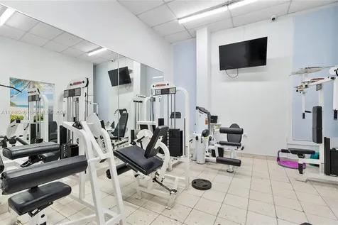 6039 Collins Avenue Miami Beach FL 33140