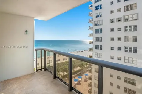 6039 Collins Avenue Miami Beach FL 33140