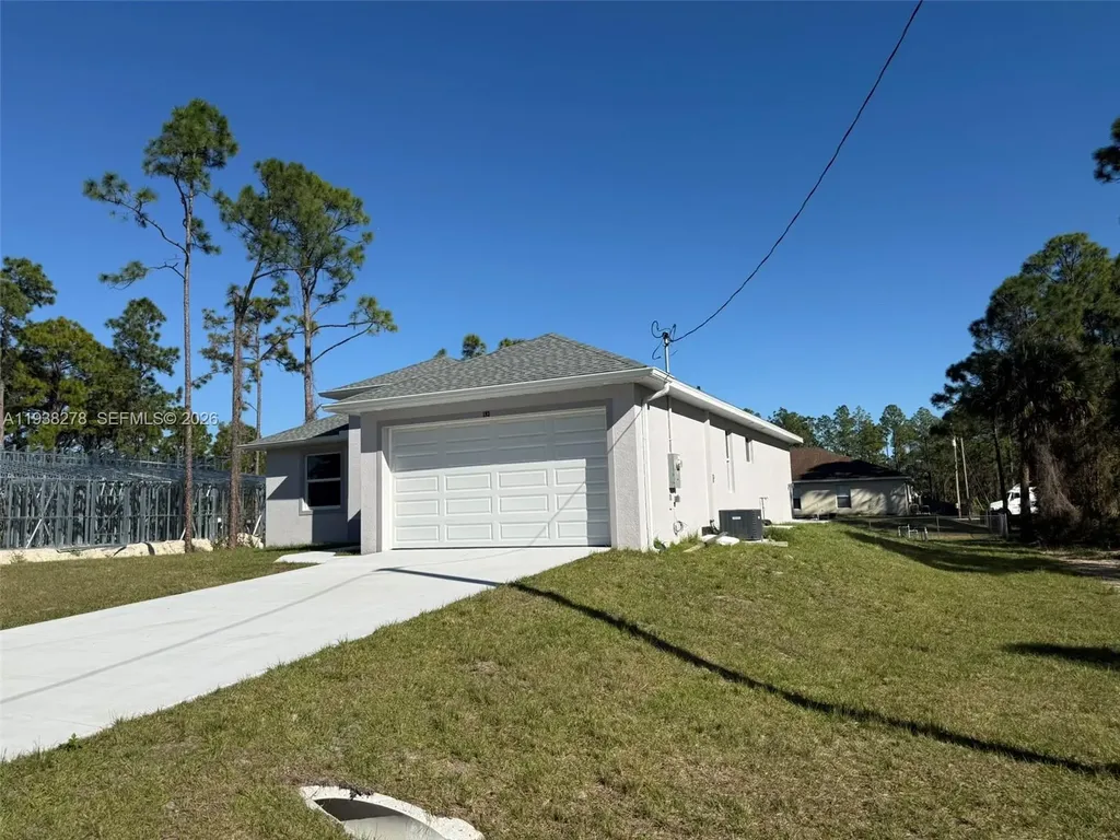 193 Castle Avenue Lehigh Acres FL 33974