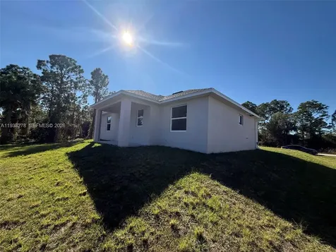 193 Castle Avenue Lehigh Acres FL 33974