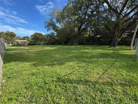 261 NW 96th Street Miami FL 33150