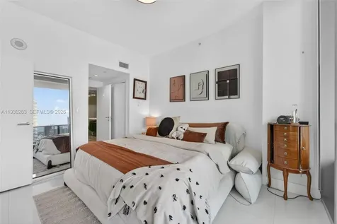 200 Biscayne Boulevard Way Miami FL 33131