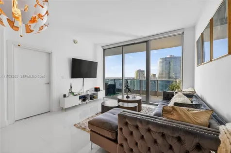 200 Biscayne Boulevard Way Miami FL 33131