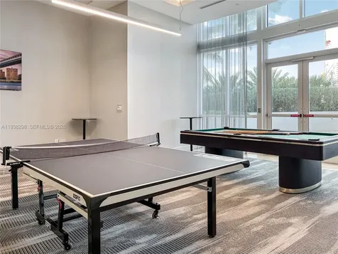 18201 Collins Avenue Sunny Isles Beach FL 33160