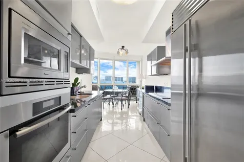 18201 Collins Avenue Sunny Isles Beach FL 33160