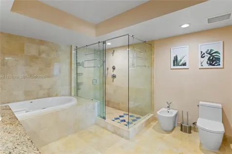 17201 Collins Avenue Sunny Isles Beach FL 33160