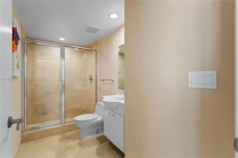 17201 Collins Avenue Sunny Isles Beach FL 33160