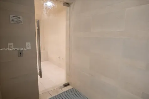 17201 Collins Avenue Sunny Isles Beach FL 33160