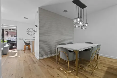 3436 W 90th Street Hialeah FL 33018