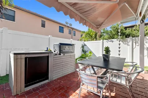3436 W 90th Street Hialeah FL 33018