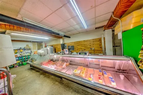1910 SW 1st Street Miami FL 33135