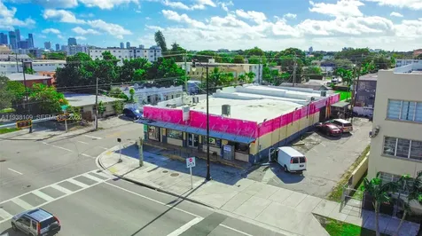 1910 SW 1st Street Miami FL 33135
