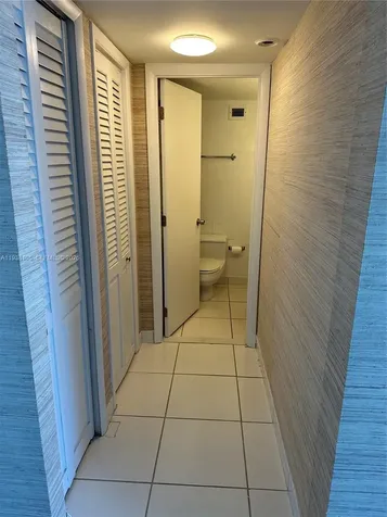 6039 Collins Avenue Miami Beach FL 33140