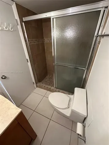 6039 Collins Avenue Miami Beach FL 33140
