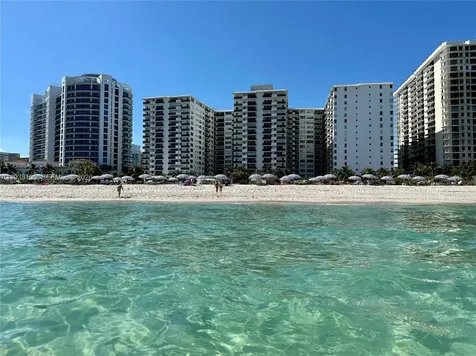 6039 Collins Avenue Miami Beach FL 33140