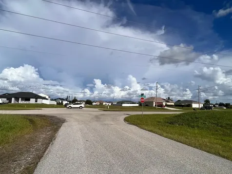 2129 Santa Barbara Boulevard N Cape Coral FL 33993