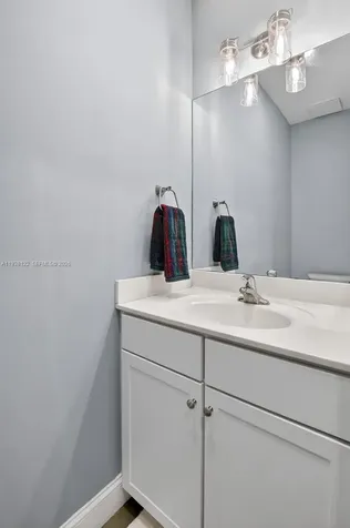 12140 Village Place Davie FL 33325