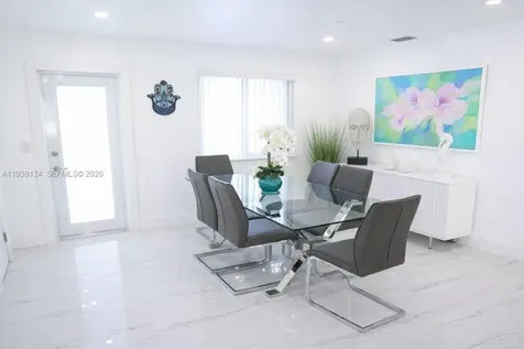 798 W 31st Street Hialeah FL 33012