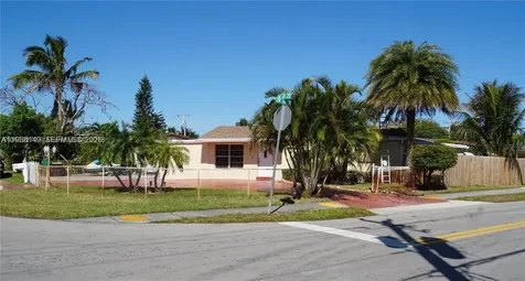 4361 SW 49th Court Dania Beach FL 33314