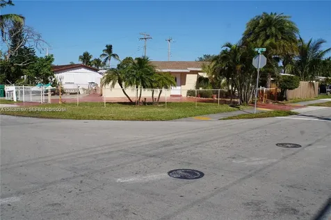 4361 SW 49th Court Dania Beach FL 33314