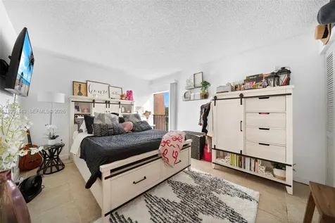 2150 SW 16th Avenue Miami FL 33145
