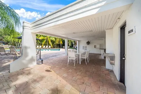 2150 SW 16th Avenue Miami FL 33145