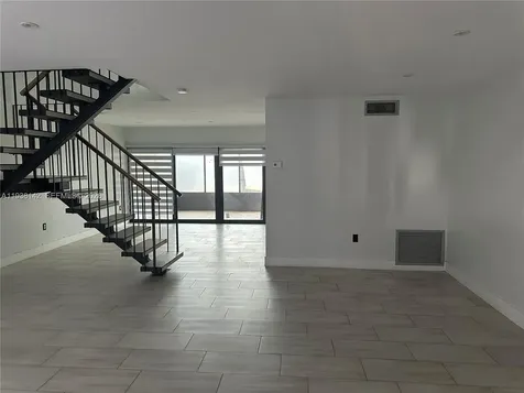 6526 Kendale Lakes Drive Miami FL 33183