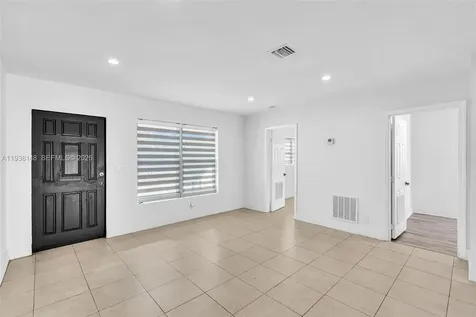 1530 N 56th Avenue Hollywood FL 33021