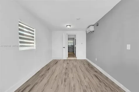 1530 N 56th Avenue Hollywood FL 33021
