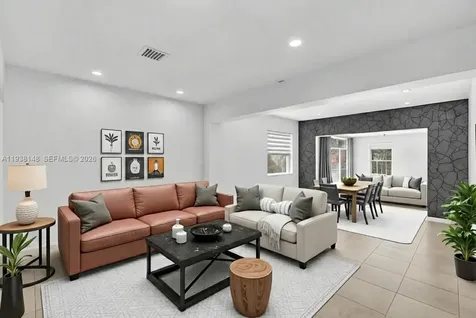 1530 N 56th Avenue Hollywood FL 33021