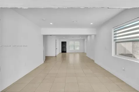 1530 N 56th Avenue Hollywood FL 33021