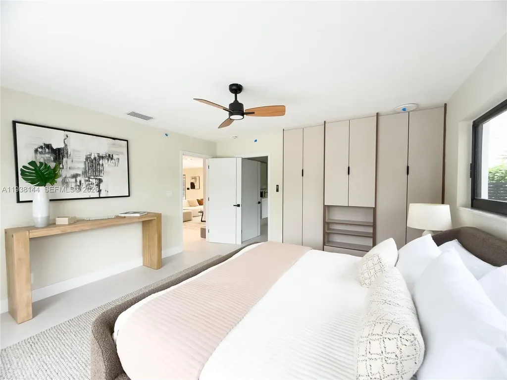 5561 NE 28th Avenue Fort Lauderdale FL 33308