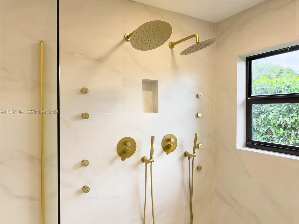 5561 NE 28th Avenue Fort Lauderdale FL 33308