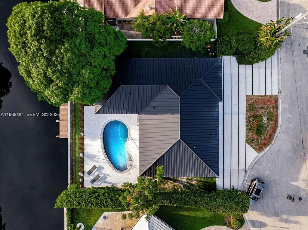 5561 NE 28th Avenue Fort Lauderdale FL 33308