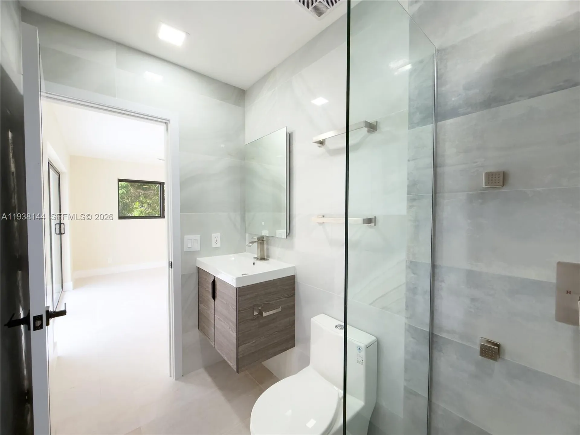 5561 NE 28th Avenue Fort Lauderdale FL 33308