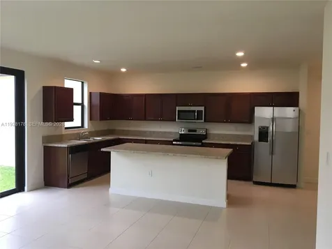 191 SE 35 Th Avenue Homestead FL 33033